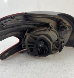 Feu arriere principal droit (feux) PEUGEOT 208 1 Photo n°3