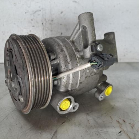 Compresseur clim CITROEN C1 2 Photo n°1