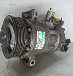 Compresseur clim AUDI A1 1 Photo n°1