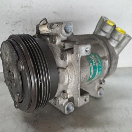 Compresseur clim RENAULT TWINGO 1 Photo n°1