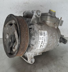 Compresseur clim VOLKSWAGEN GOLF 6 Photo n°1