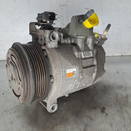 Compresseur clim FORD FOCUS 3 Photo n°1
