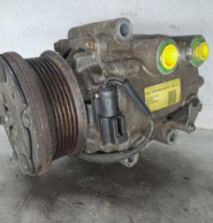 Compresseur clim FORD FIESTA 5 Photo n°1