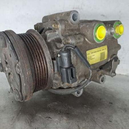Compresseur clim FORD FIESTA 5 Photo n°1