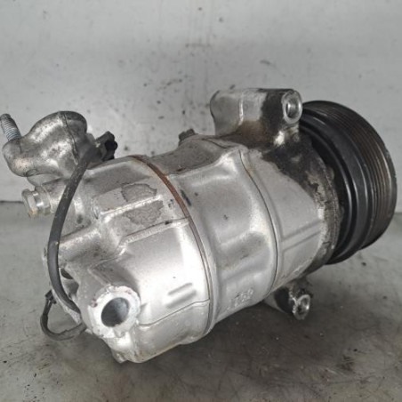 Compresseur clim VOLVO V 40 2