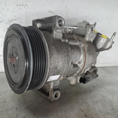 Compresseur clim PEUGEOT 208 1