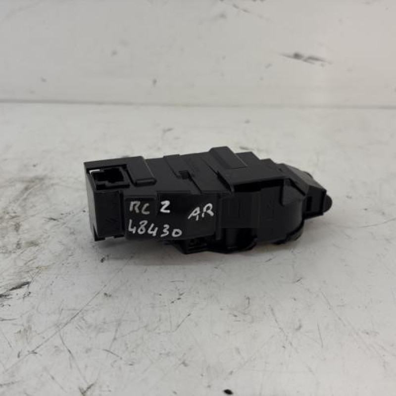 Serrure de coffre PEUGEOT RCZ