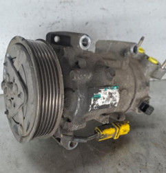 Compresseur clim PEUGEOT 307 Photo n°1