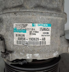 Compresseur clim FORD FOCUS 3 Photo n°3