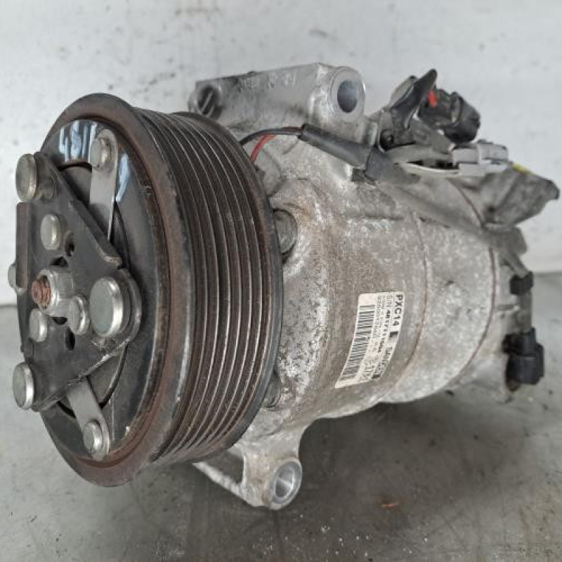 Compresseur clim RENAULT SCENIC 4