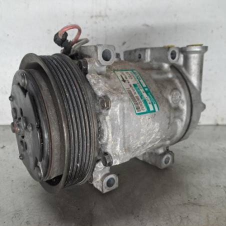 Compresseur clim ALFA ROMEO 156 Photo n°1