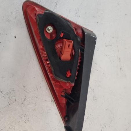 Feu arriere secondaire droit (feux) PEUGEOT 3008 1