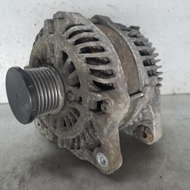 Alternateur MERCEDES VITO 447