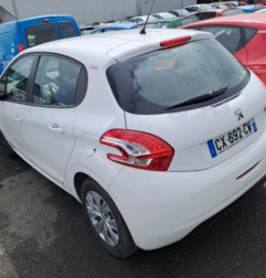 Feu arriere principal droit (feux) PEUGEOT 208 1 Photo n°9