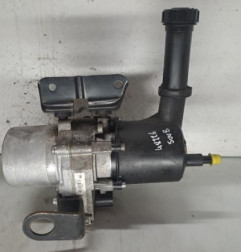 Pompe de direction PEUGEOT 5008 1 Photo n°1