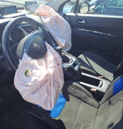 Pompe de direction PEUGEOT 5008 1 Photo n°12