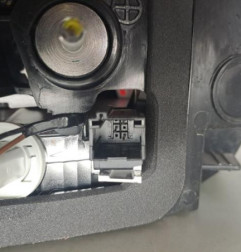 Feu arriere secondaire droit (feux) PEUGEOT 3008 2 Photo n°3