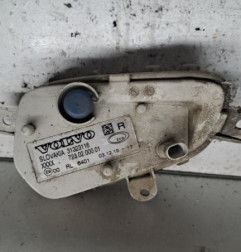 Feu diurne avant droit VOLVO V 40 2