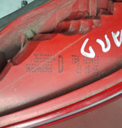 Feu arriere secondaire droit (feux) PEUGEOT 3008 1 Photo n°4