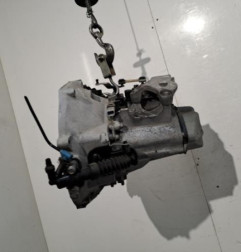 Boite de vitesses PEUGEOT 208 1 Photo n°1