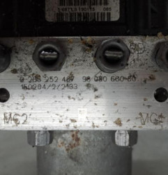 Bloc ABS (freins anti-blocage) PEUGEOT 3008 1 Photo n°4