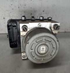 Bloc ABS (freins anti-blocage) PEUGEOT 208 1 Photo n°1