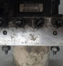 Bloc ABS (freins anti-blocage) RENAULT TRAFIC 2 Photo n°3