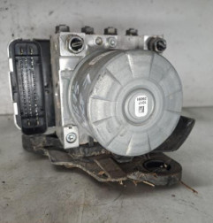 Bloc ABS (freins anti-blocage) VOLKSWAGEN GOLF 7 Photo n°1