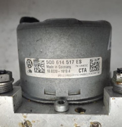 Bloc ABS (freins anti-blocage) VOLKSWAGEN GOLF 7 Photo n°3