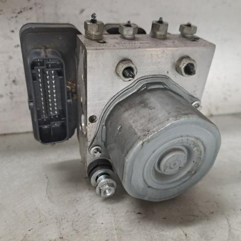 Bloc ABS (freins anti-blocage) OPEL CORSA E