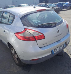 Malle/Hayon arriere RENAULT MEGANE 3 Photo n°7