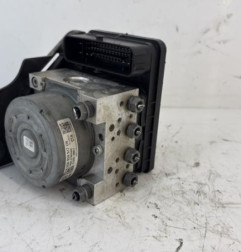 Bloc ABS (freins anti-blocage) VOLKSWAGEN GOLF 7 Photo n°1