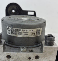 Bloc ABS (freins anti-blocage) VOLKSWAGEN GOLF 7 Photo n°3