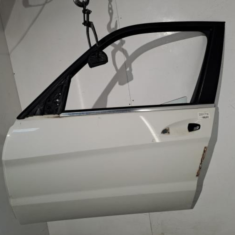 Porte avant gauche MERCEDES CLASSE GLK 204