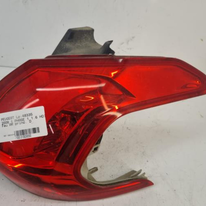 Feu arriere principal droit (feux) PEUGEOT 2008 1