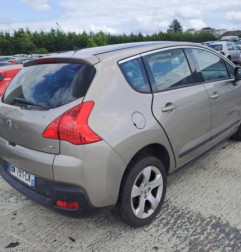 Malle/Hayon arriere PEUGEOT 3008 1 Photo n°7