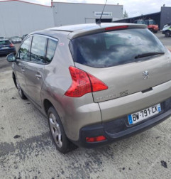 Malle/Hayon arriere PEUGEOT 3008 1 Photo n°8