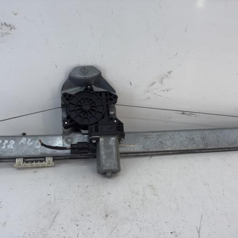 Leve vitre electrique avant droit RENAULT TRAFIC 3 COURT
