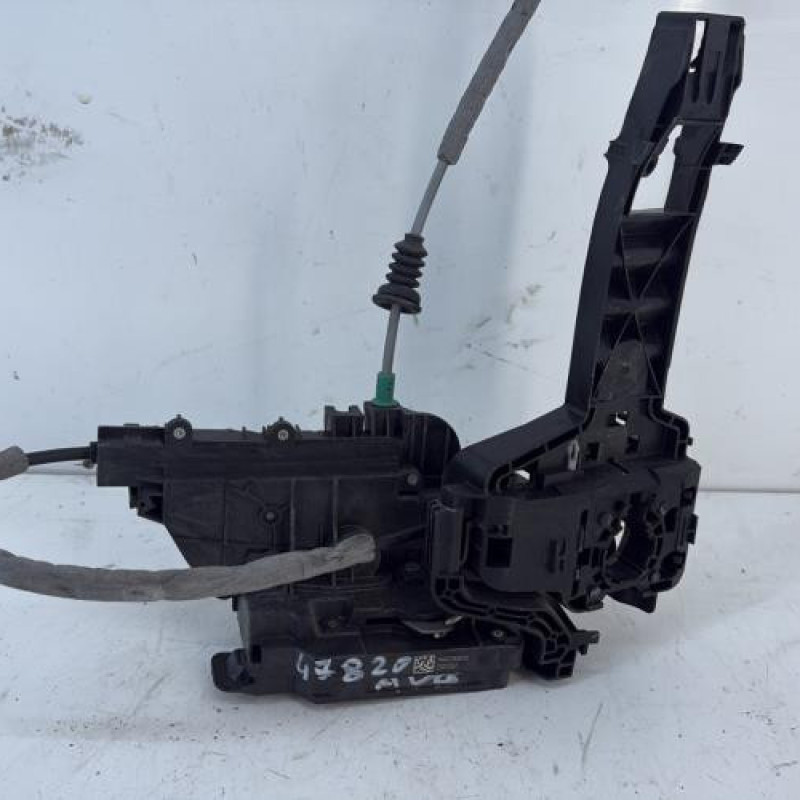 Serrure avant gauche MERCEDES VITO 447