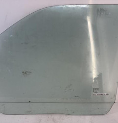 Vitre avant gauche VOLKSWAGEN TRANSPORTER 5 Photo n°1