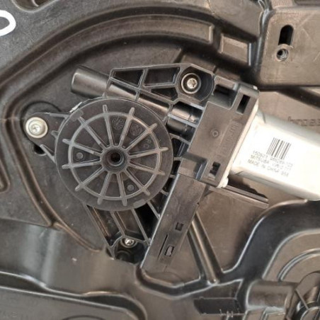 Leve vitre electrique avant droit VOLVO V 40 2