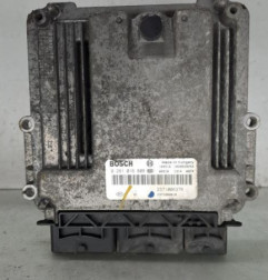 Calculateur moteur RENAULT MASTER 3 Photo n°1