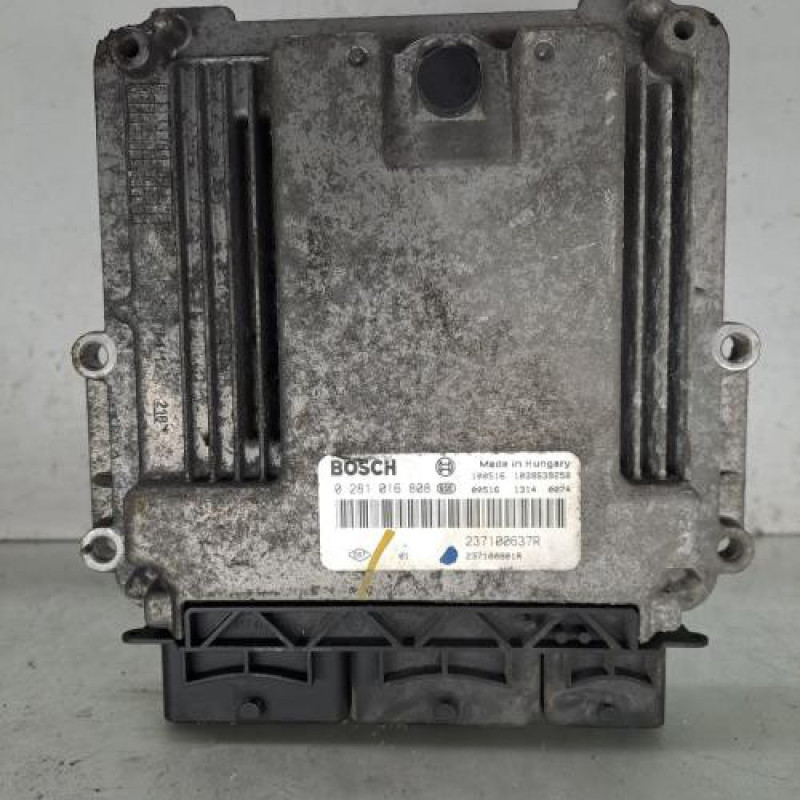 Calculateur moteur RENAULT MASTER 3