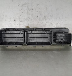 Calculateur moteur RENAULT MEGANE 4 Photo n°3