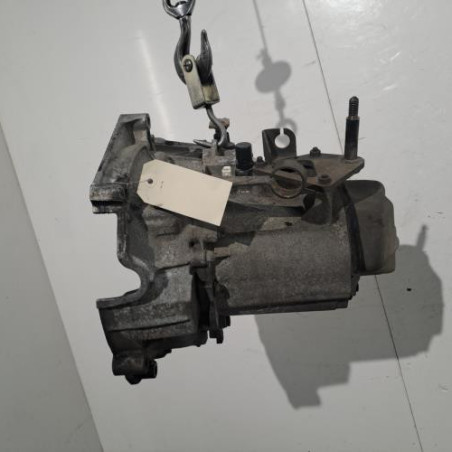 Boite de vitesses PEUGEOT 205 Photo n°1