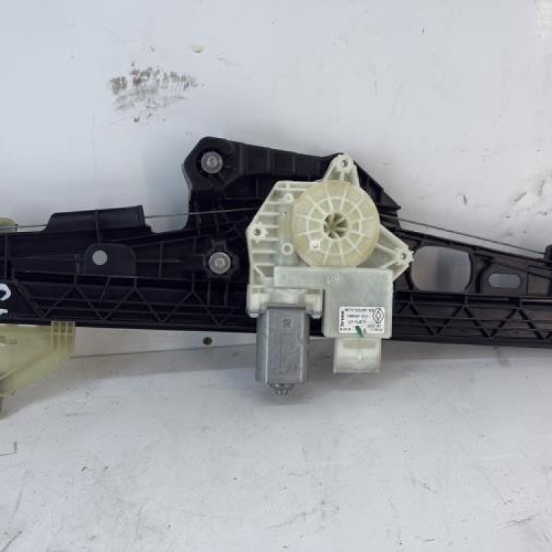 Leve vitre electrique avant gauche RENAULT CAPTUR 2