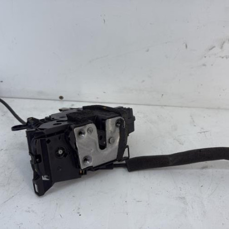 Serrure avant droit RENAULT CLIO 4