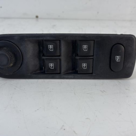 Interrupteur de leve vitre avant gauche RENAULT CAPTUR 1 Photo n°1