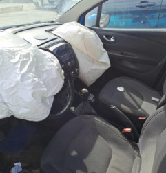 Interrupteur de leve vitre avant gauche RENAULT CAPTUR 1 Photo n°9