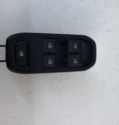 Interrupteur de leve vitre avant gauche DACIA DUSTER 2 Photo n°1